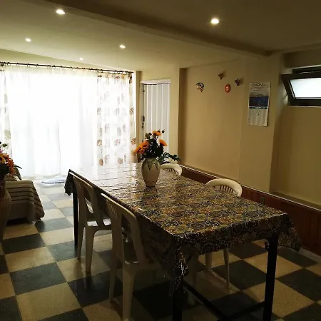 Palorosso House בית נופש *