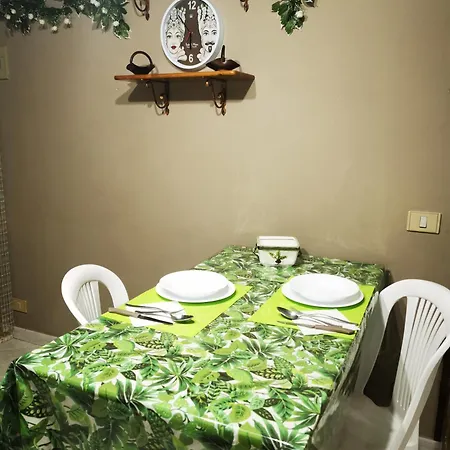 Palorosso House בית נופש *
